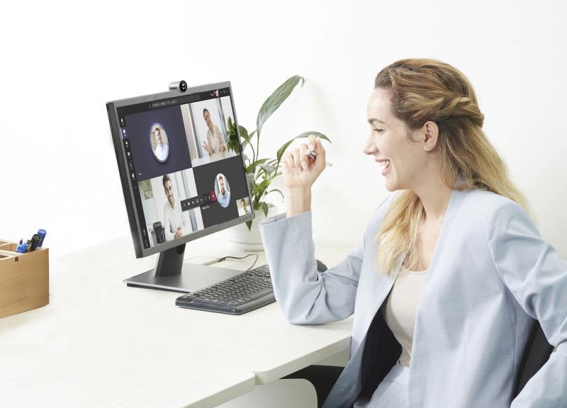 Webcam 4K độ nét cao dành cho giảng viên dạy học online