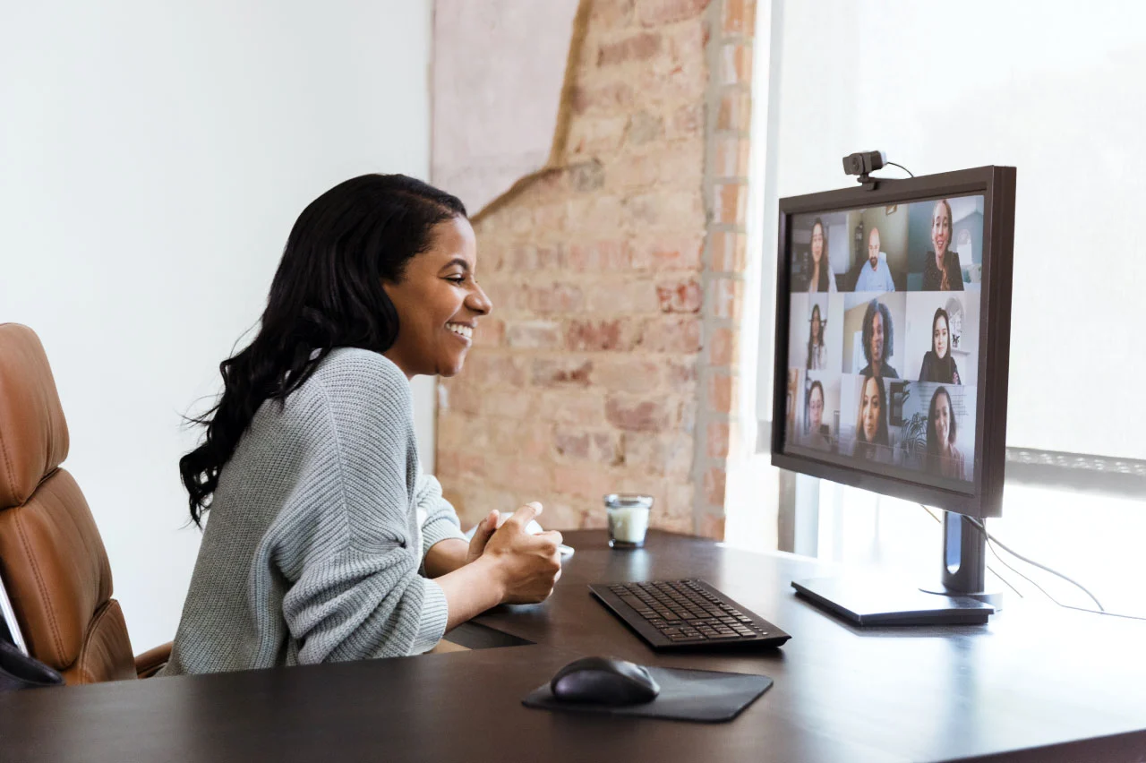 Zoom trực tuyến là gì? Giải pháp họp online hiệu quả cho doanh nghiệp