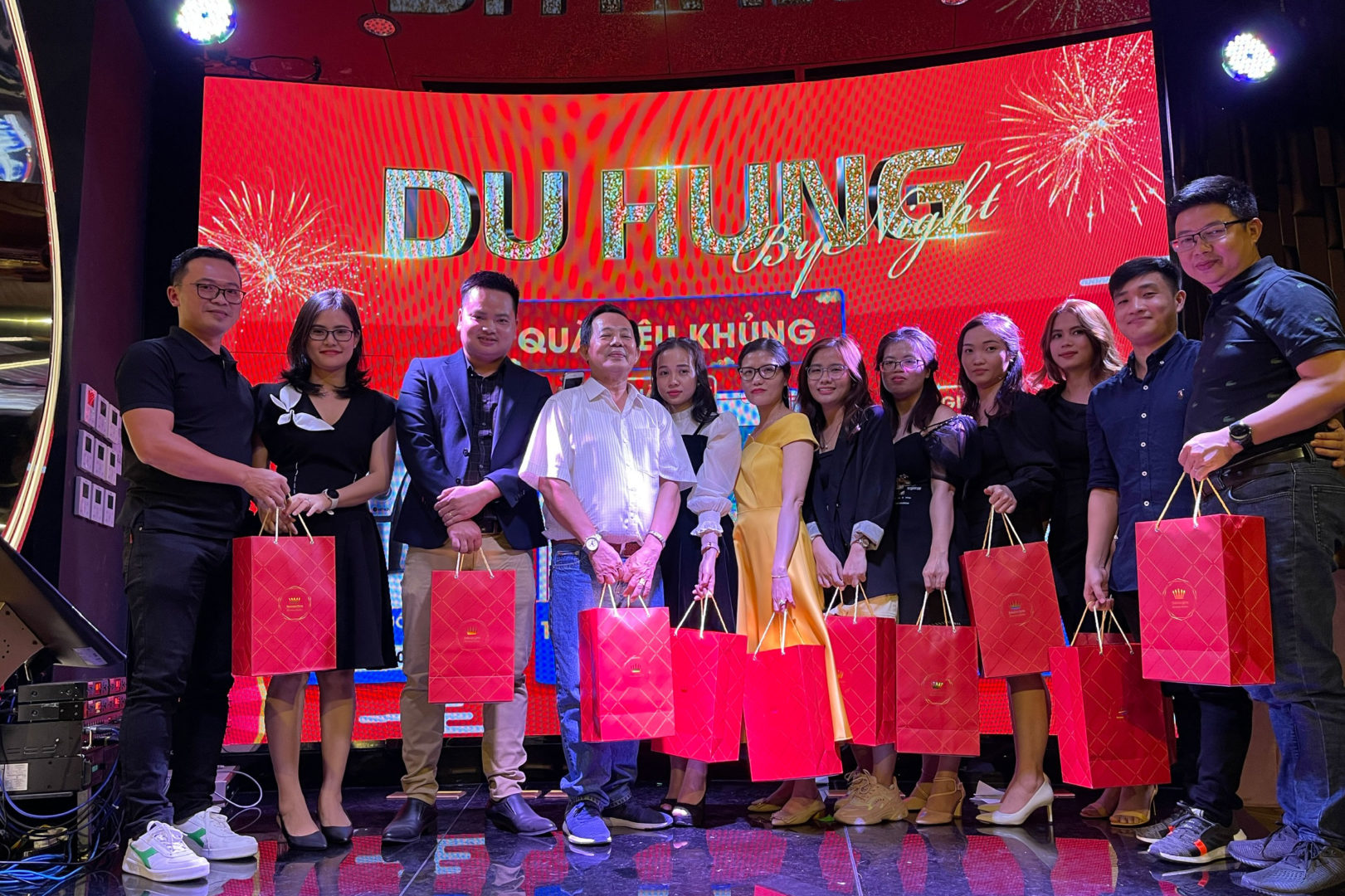 END YEAR PARTY 2021 - DU HƯNG BY NIGHT