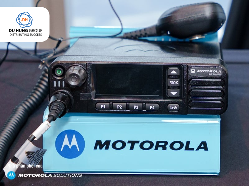 Bộ Đàm Motorola XiR M8660i/M8668i