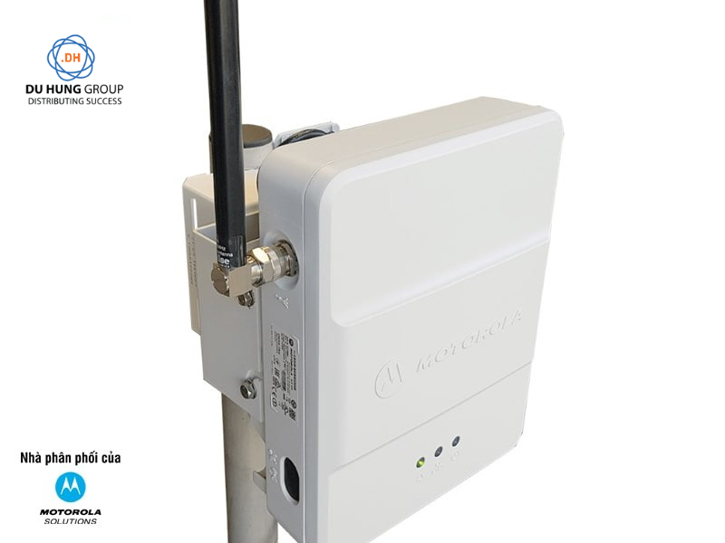 Trạm Chuyển Tiếp Tín Hiệu Repeater Motorola SLR1000